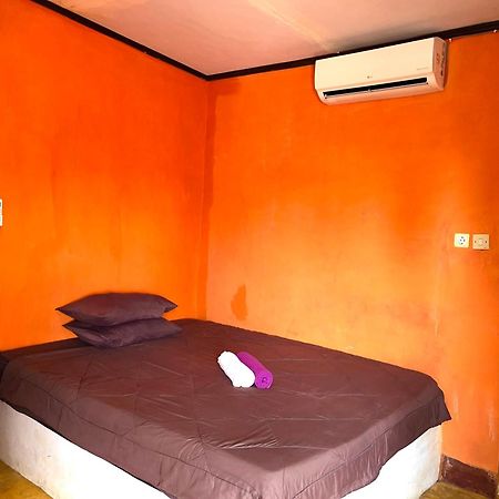 Roy Homestay Kuta Kuta (Lombok) Exterior foto
